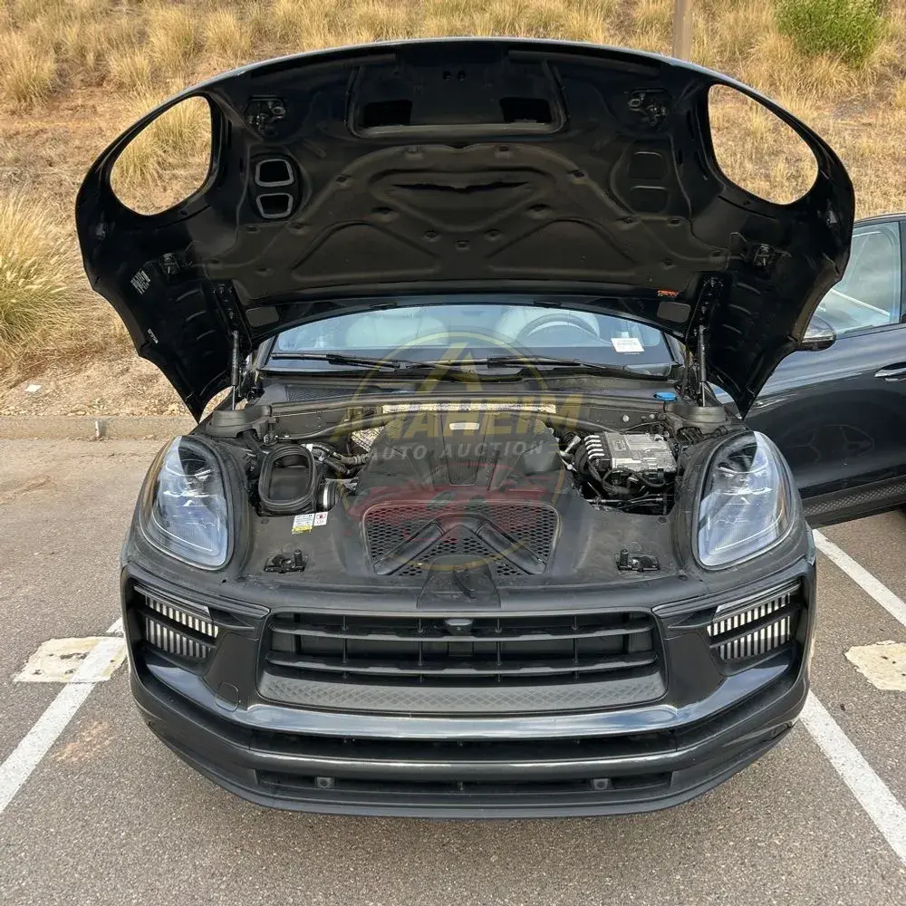 2022 Porsche Macan S