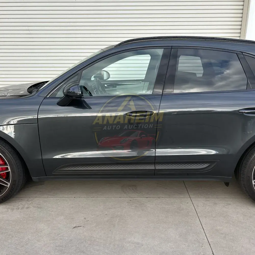 2022 Porsche Macan S