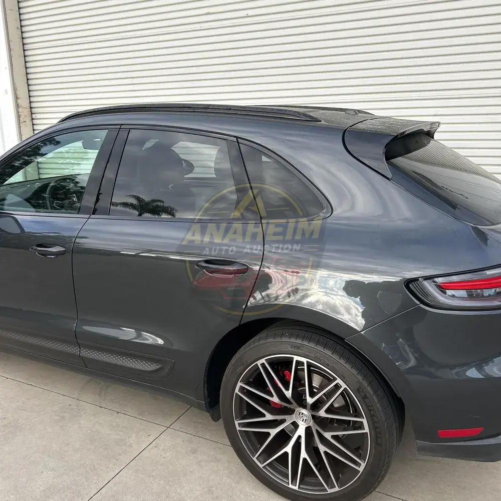 2022 Porsche Macan S