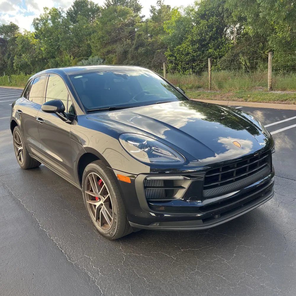 2022 Porsche Macan S
