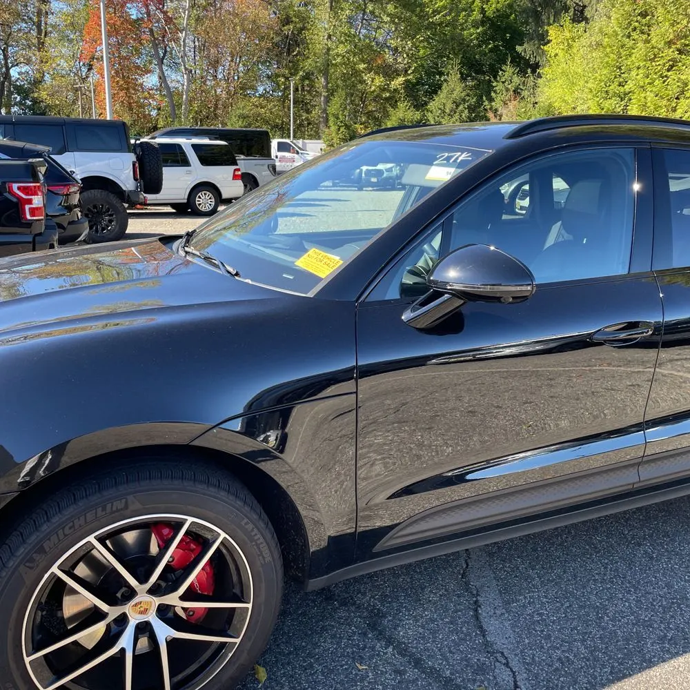 2023 Porsche Macan S