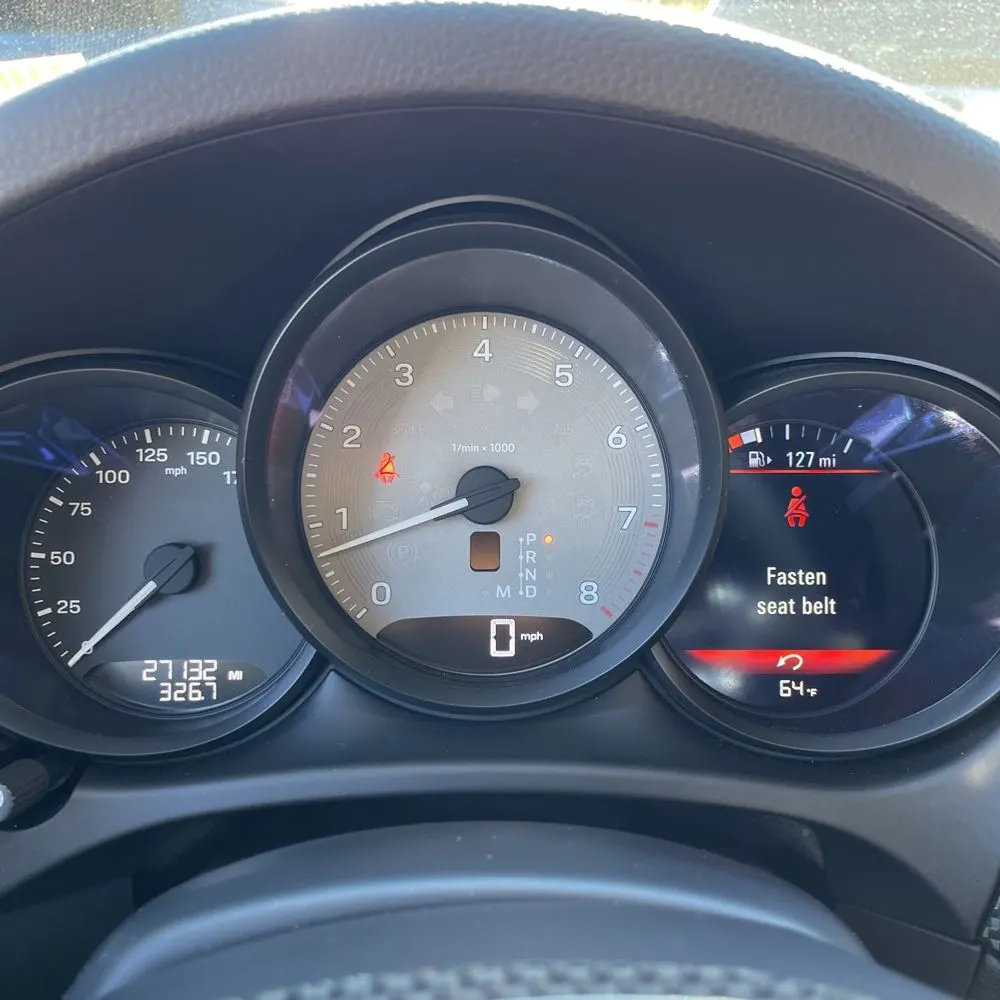 2023 Porsche Macan S