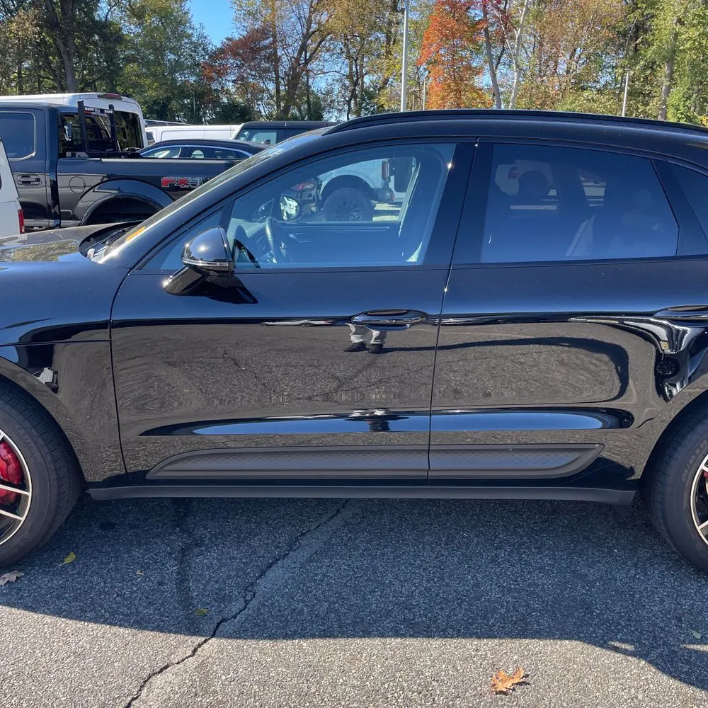 2023 Porsche Macan S