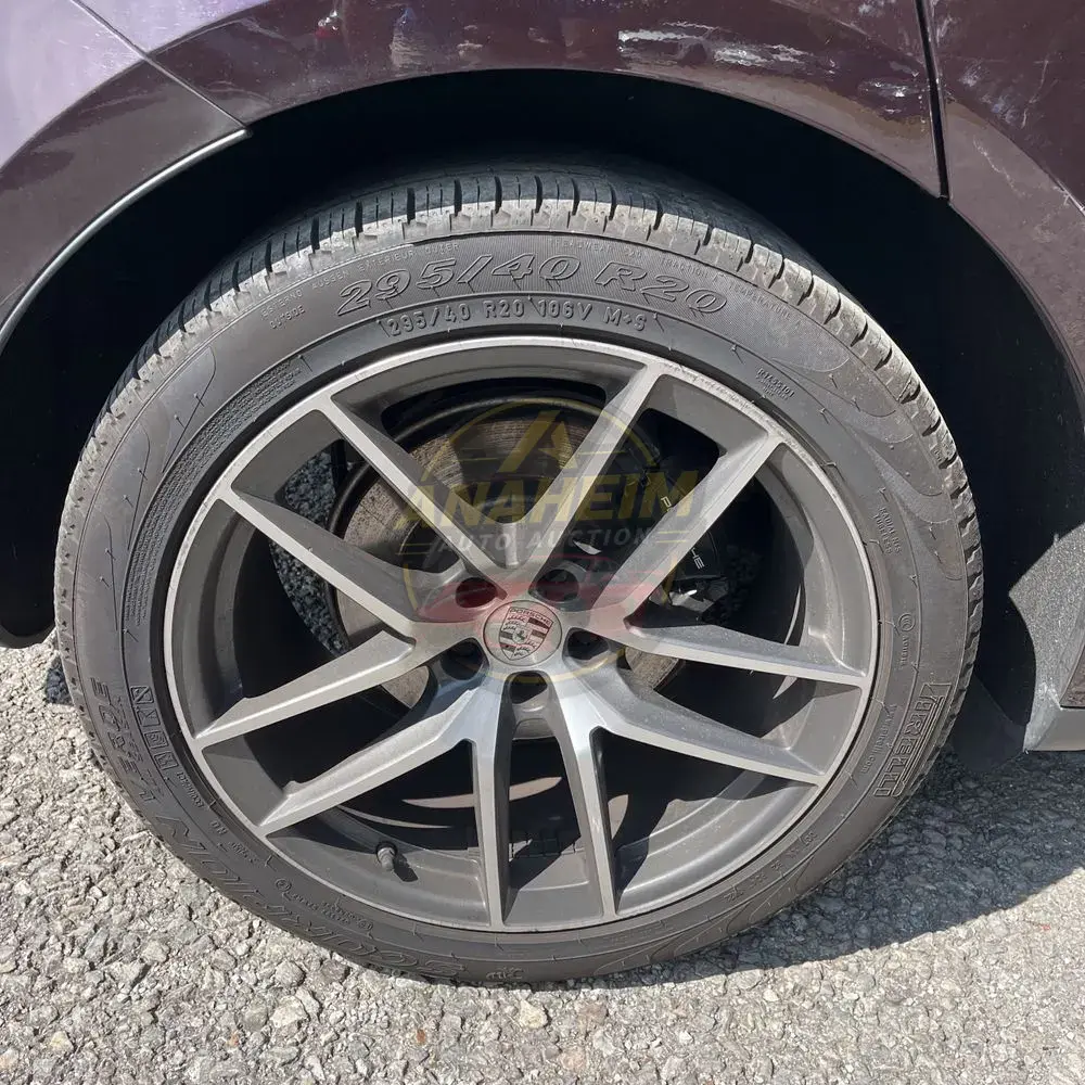 2023 Porsche Macan S