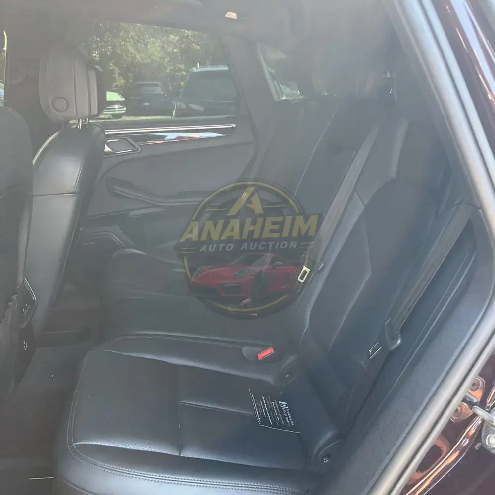 2023 Porsche Macan S