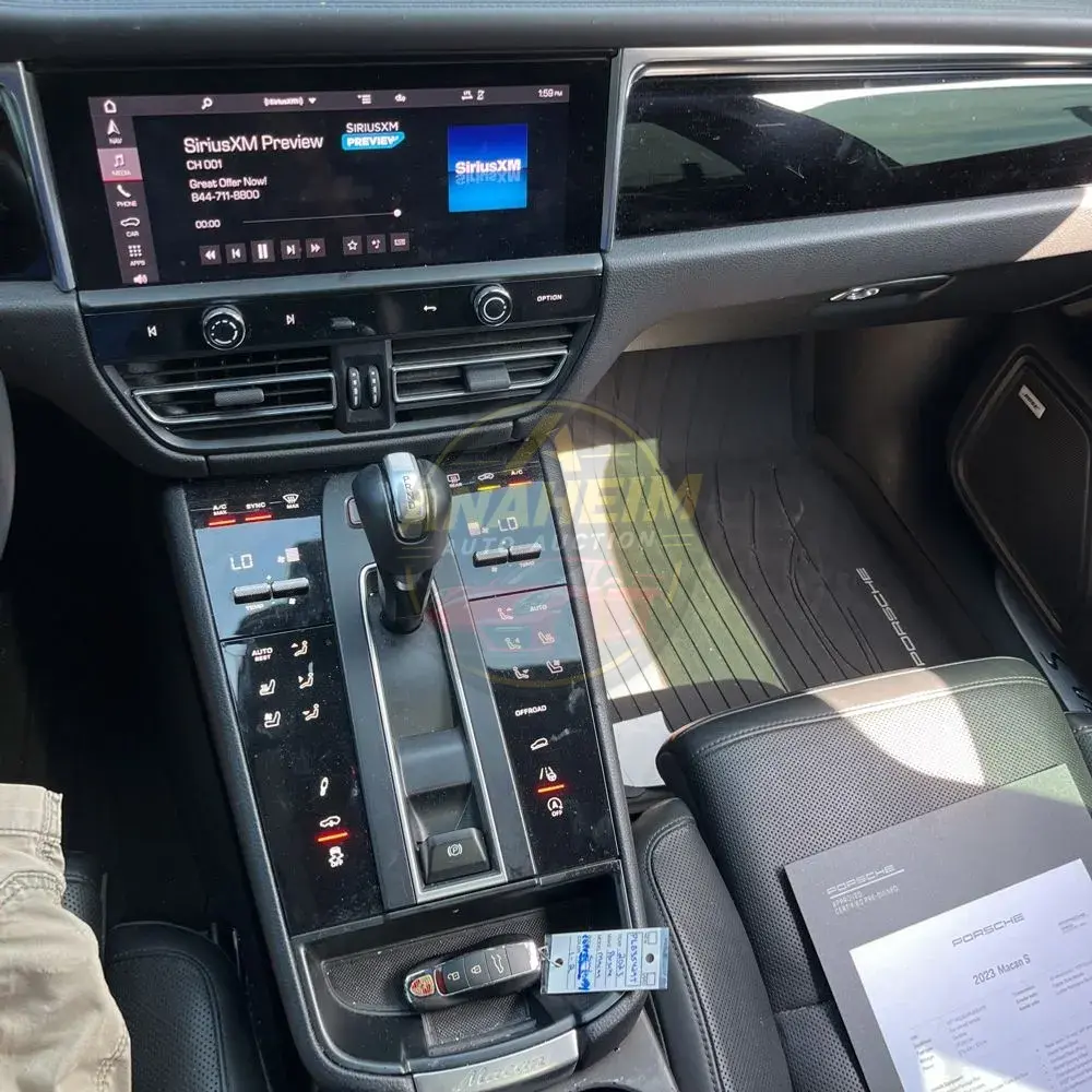 2023 Porsche Macan S