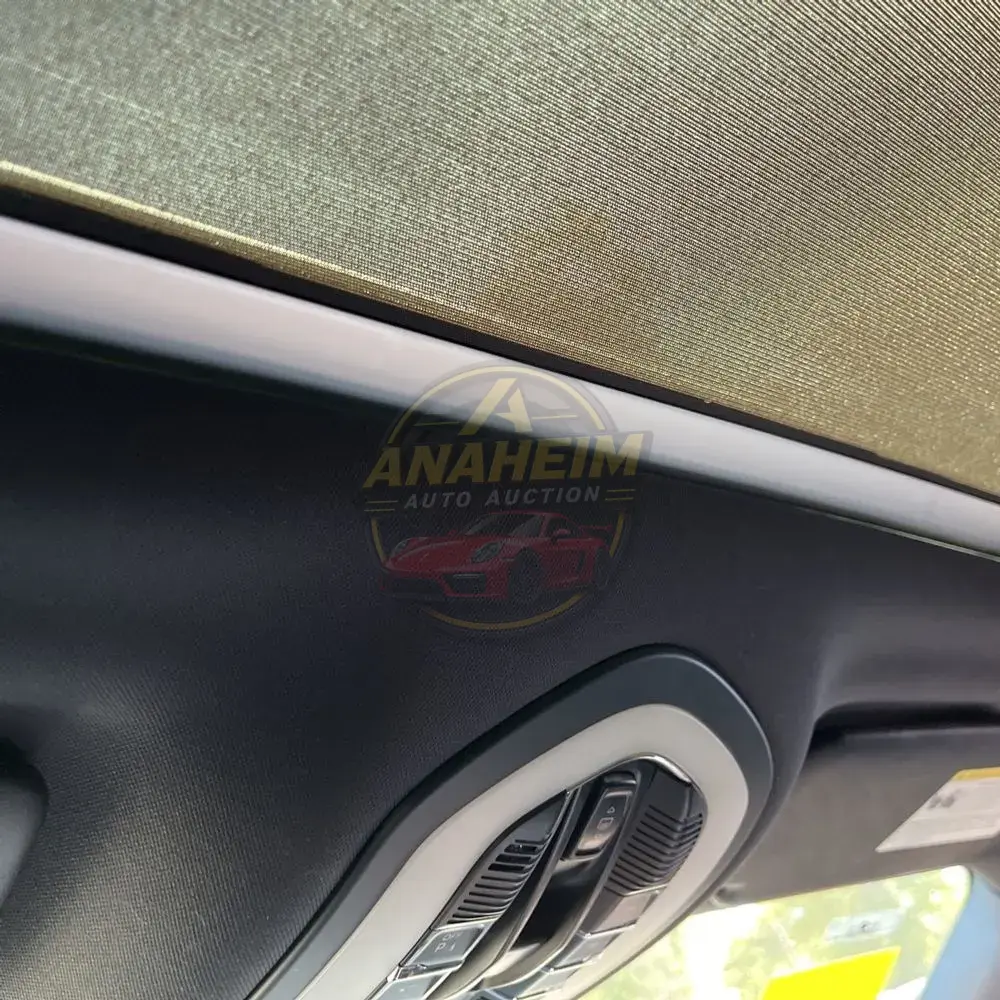 2023 Porsche Macan S