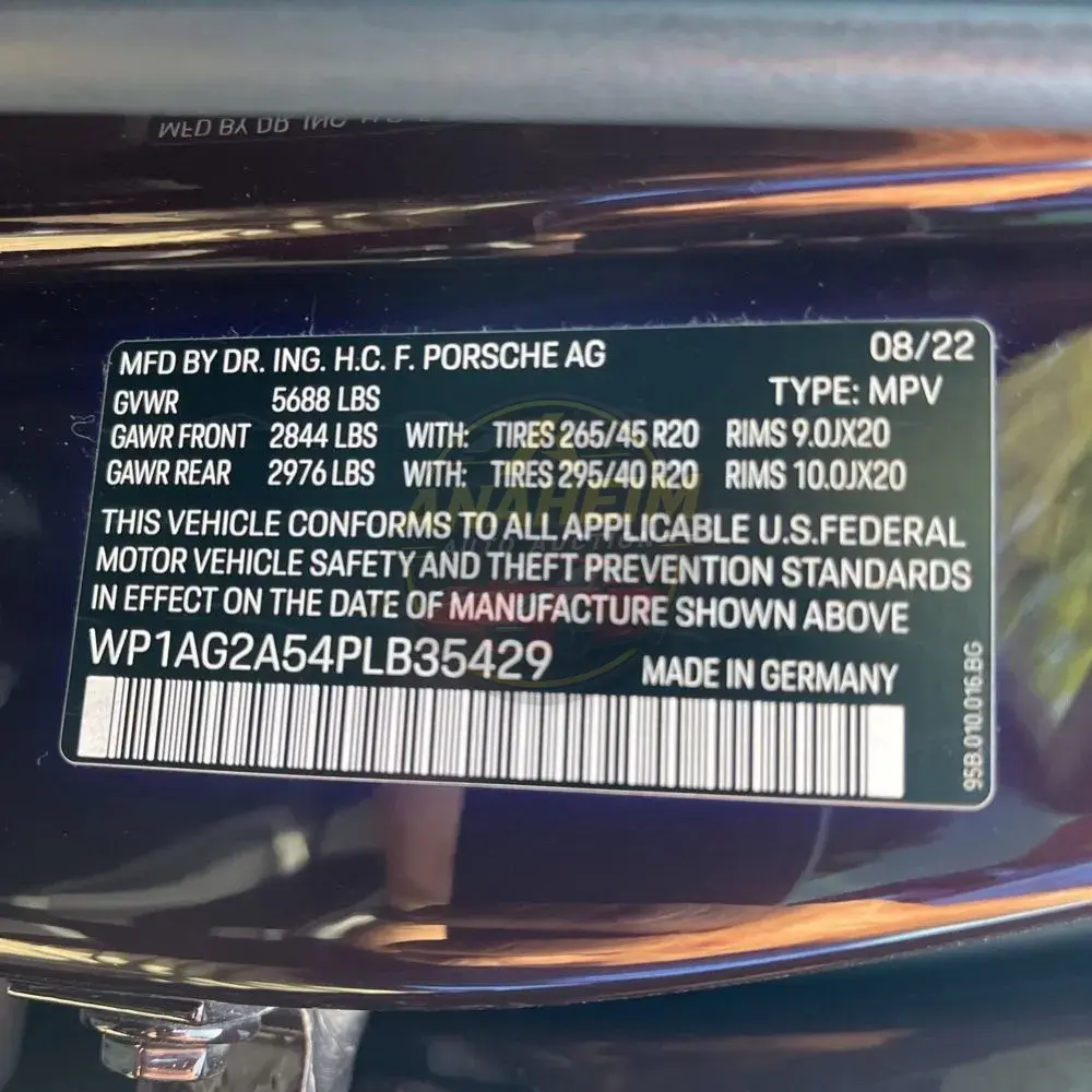 2023 Porsche Macan S