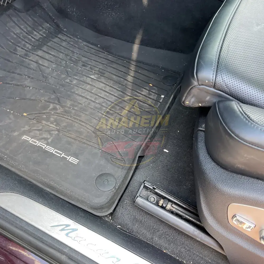 2023 Porsche Macan S