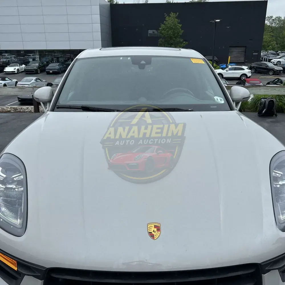 2022 Porsche Macan S