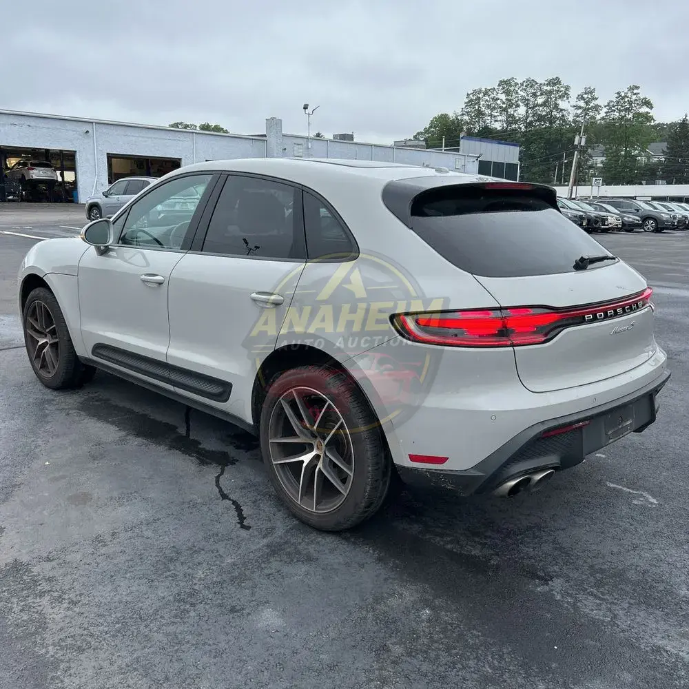 2022 Porsche Macan S