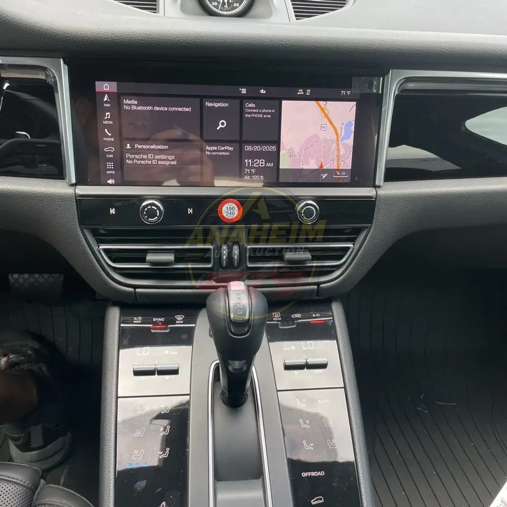 2022 Porsche Macan S