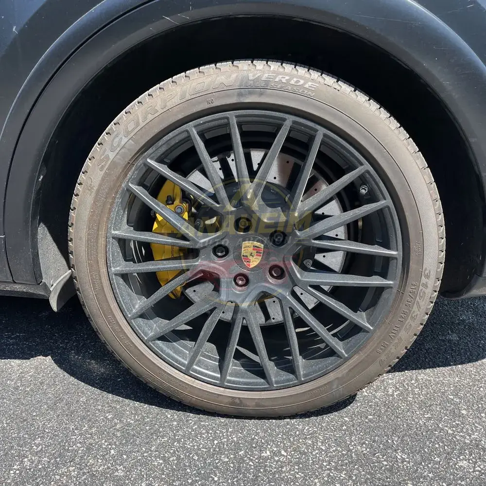 2021 Porsche Cayenne Turbo S E-Hybrid