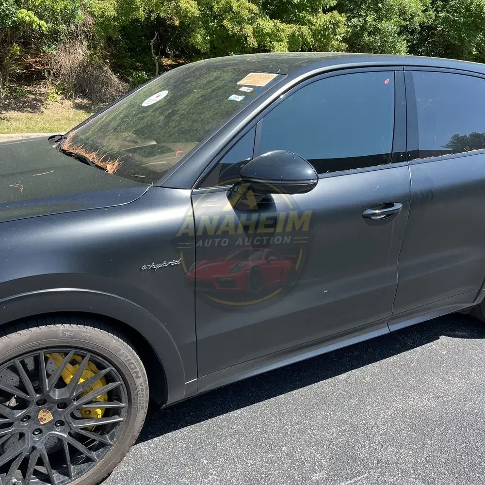 2021 Porsche Cayenne Turbo S E-Hybrid