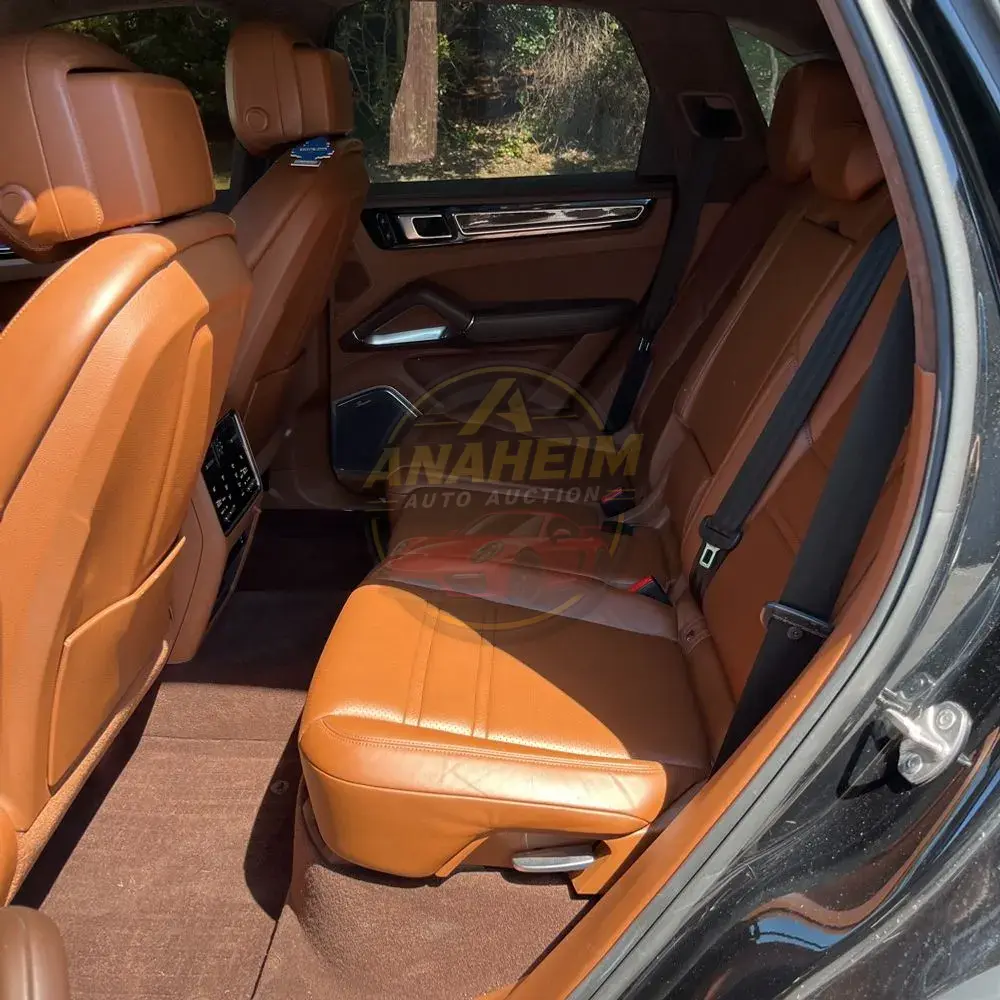 2021 Porsche Cayenne Turbo S E-Hybrid