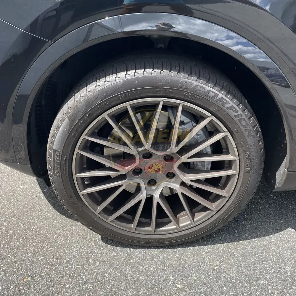 2023 Porsche Cayenne Coupe Platinum Edition