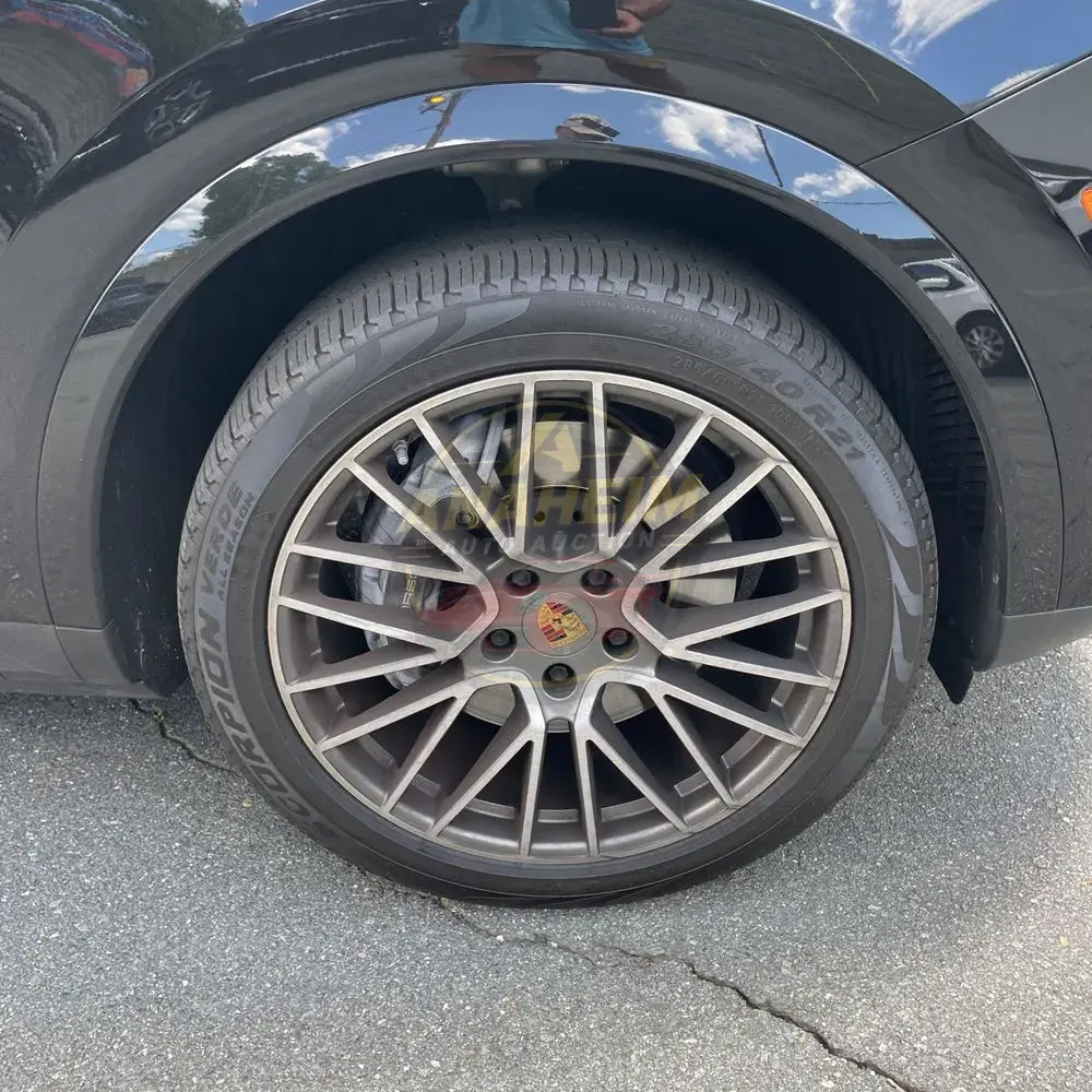 2023 Porsche Cayenne Coupe Platinum Edition