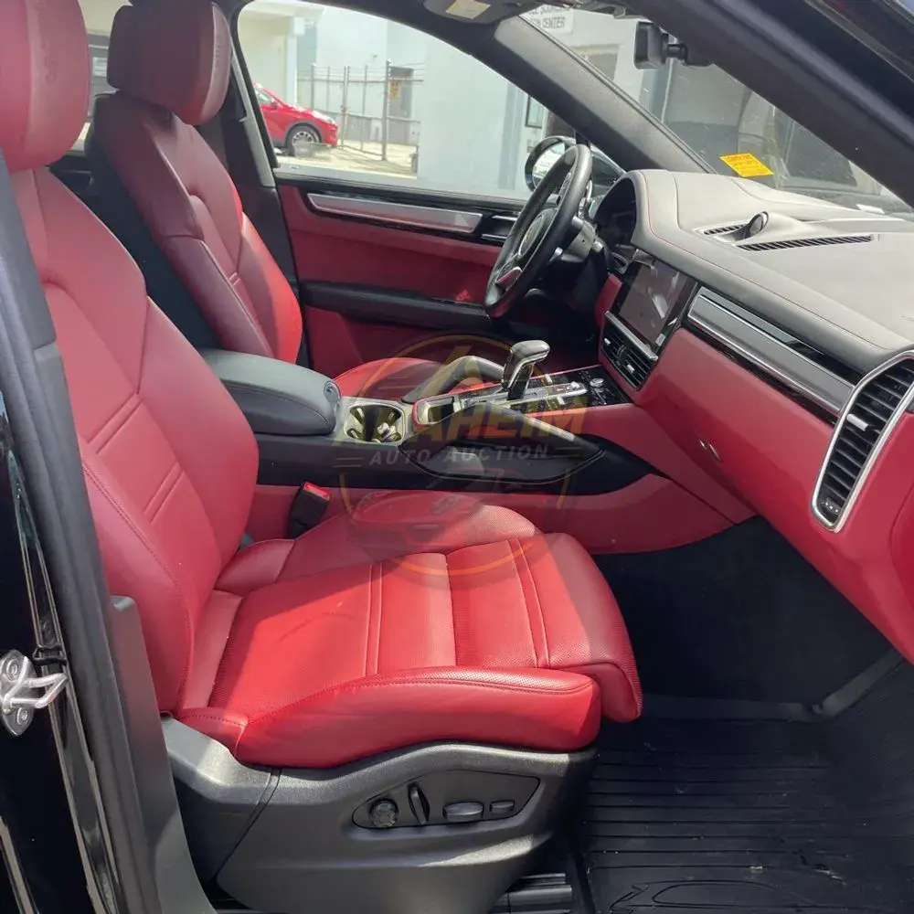 2023 Porsche Cayenne Coupe Platinum Edition