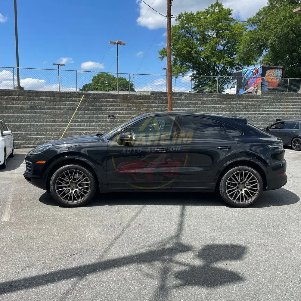 2023 Porsche Cayenne Coupe Platinum Edition