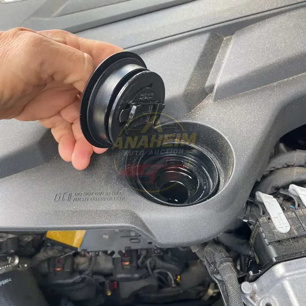 2023 Porsche Cayenne Coupe Platinum Edition
