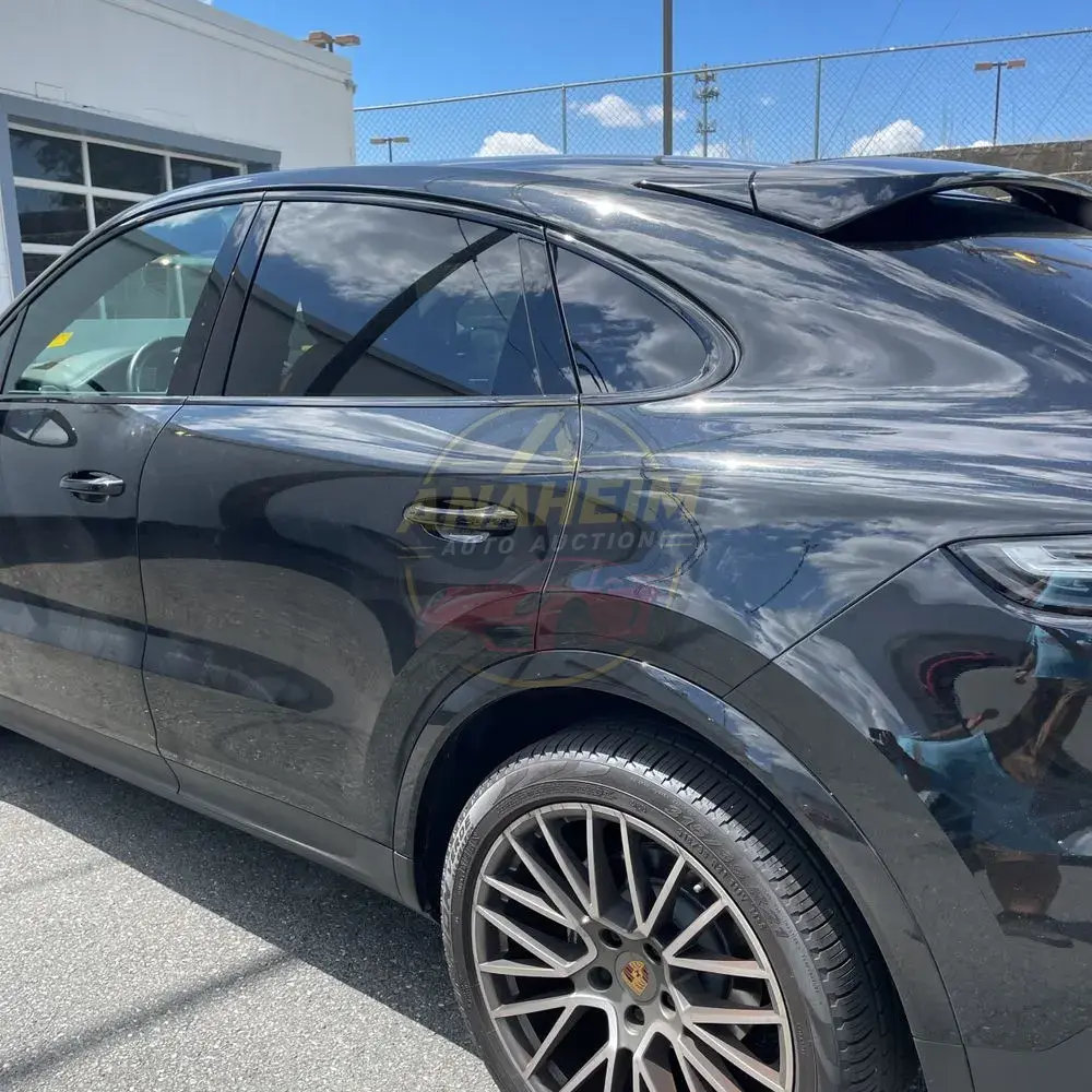 2023 Porsche Cayenne Coupe Platinum Edition