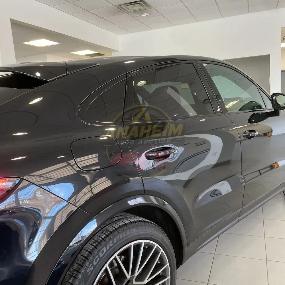2022 Porsche Cayenne S Coupe