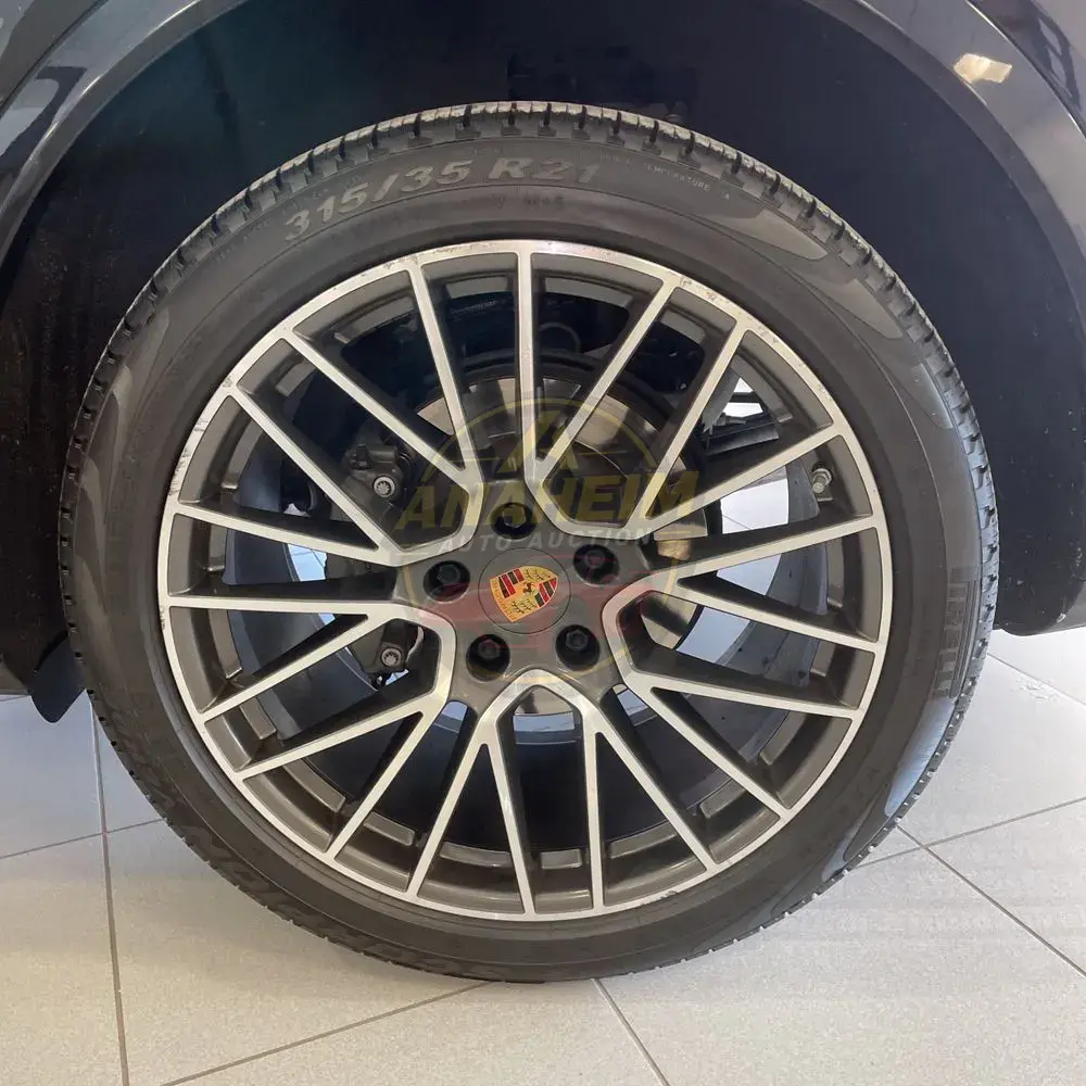 2022 Porsche Cayenne S Coupe