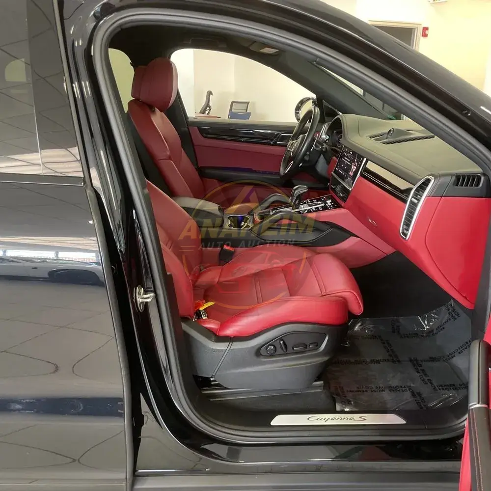 2022 Porsche Cayenne S Coupe