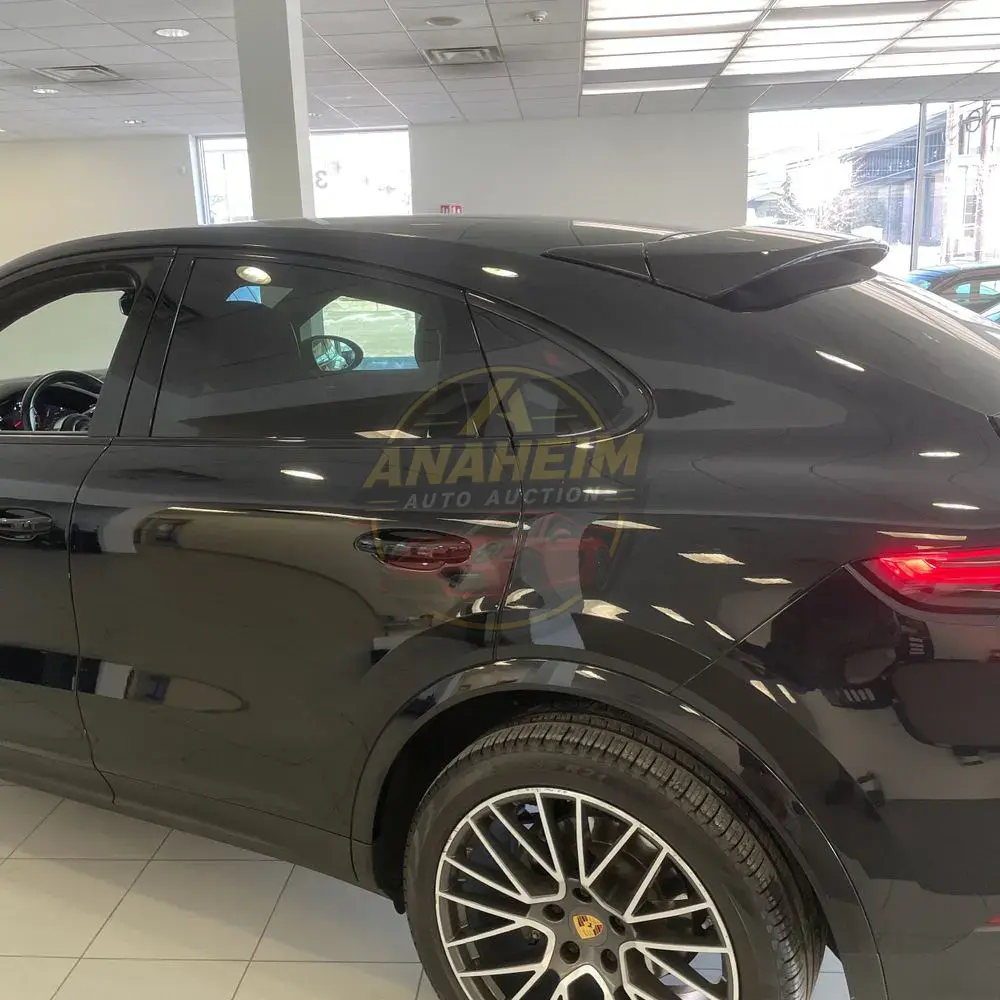 2022 Porsche Cayenne S Coupe