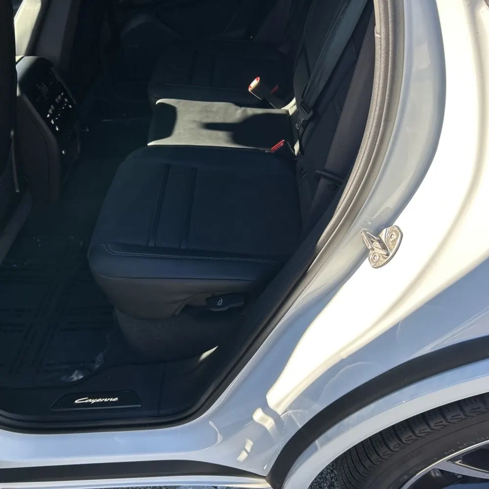 2025 Porsche Cayenne GTS