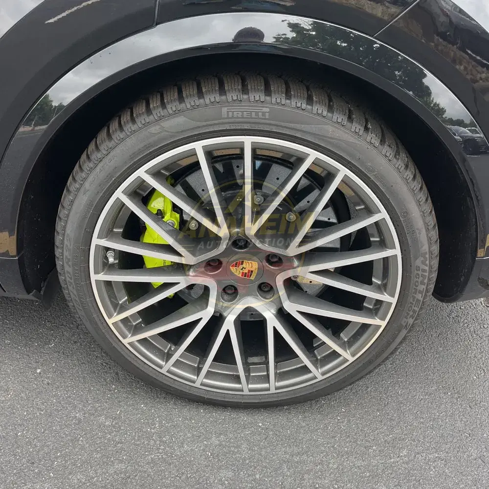 2022 Porsche Cayenne Turbo S E-Hybrid Coupe