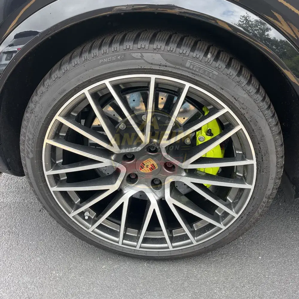 2022 Porsche Cayenne Turbo S E-Hybrid Coupe