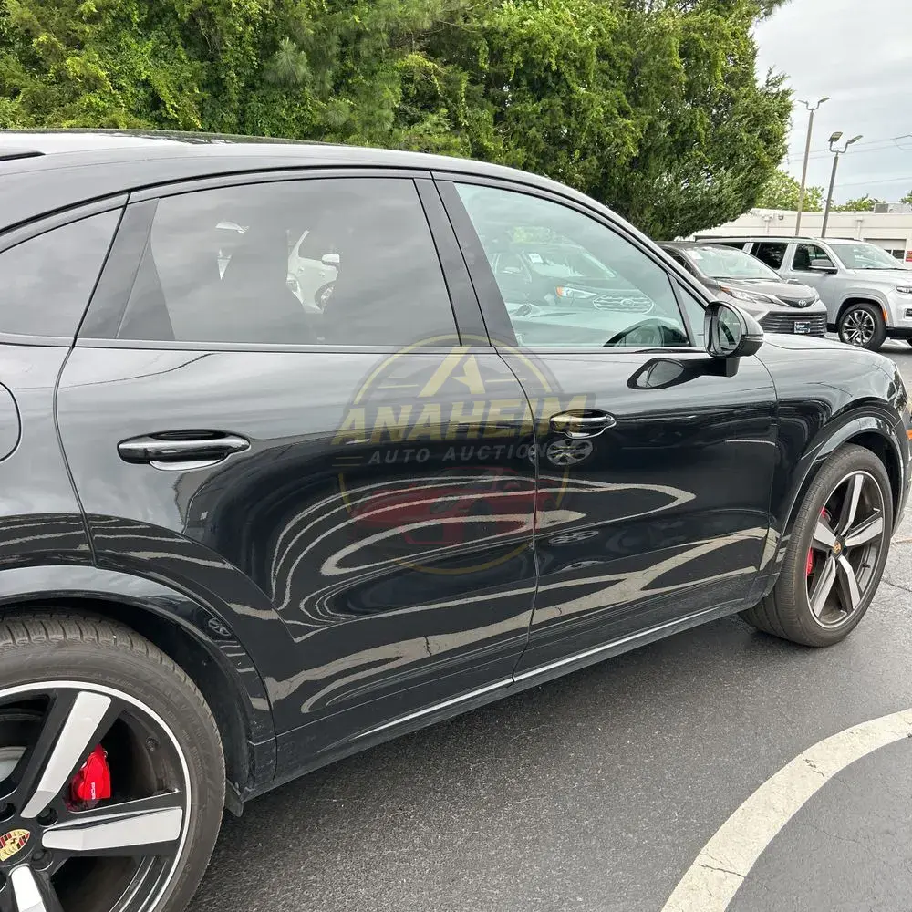 2024 Porsche Cayenne S Coupe