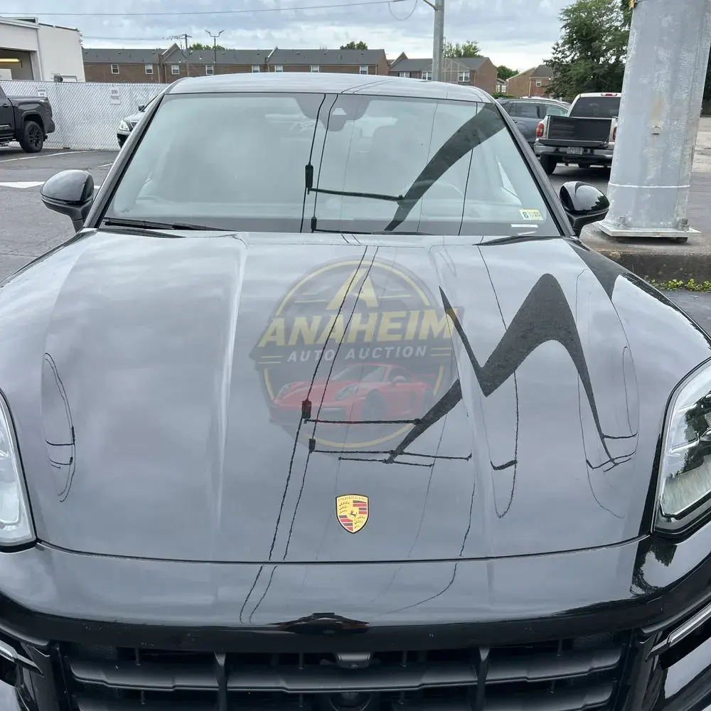 2024 Porsche Cayenne S Coupe