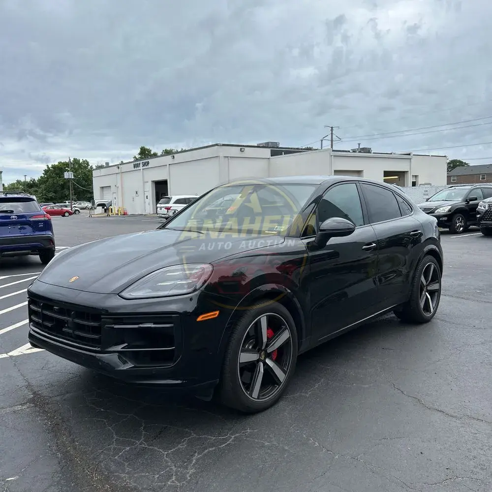 2024 Porsche Cayenne S Coupe