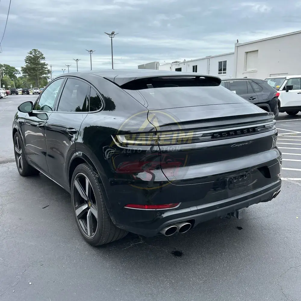 2024 Porsche Cayenne S Coupe