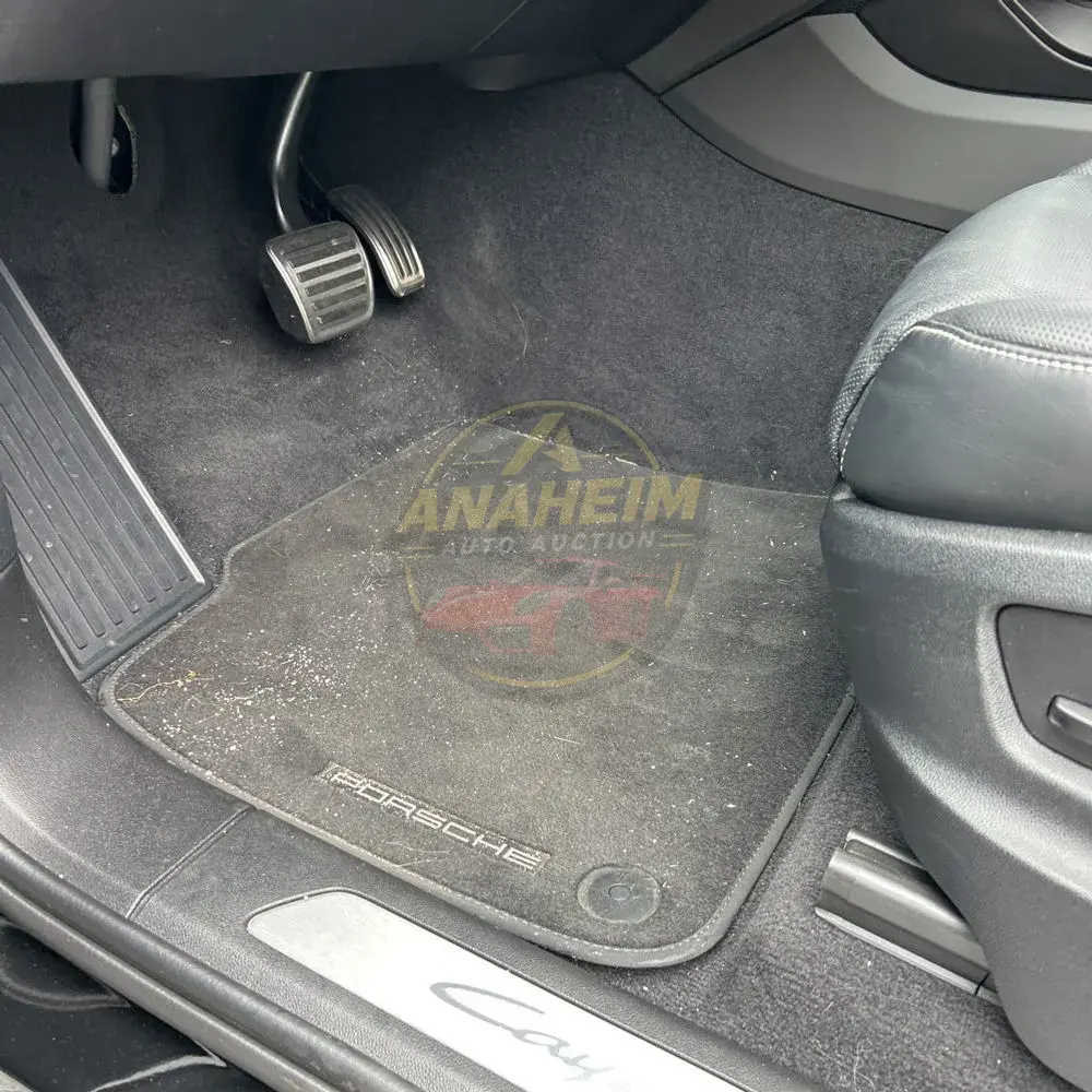 2024 Porsche Cayenne S Coupe