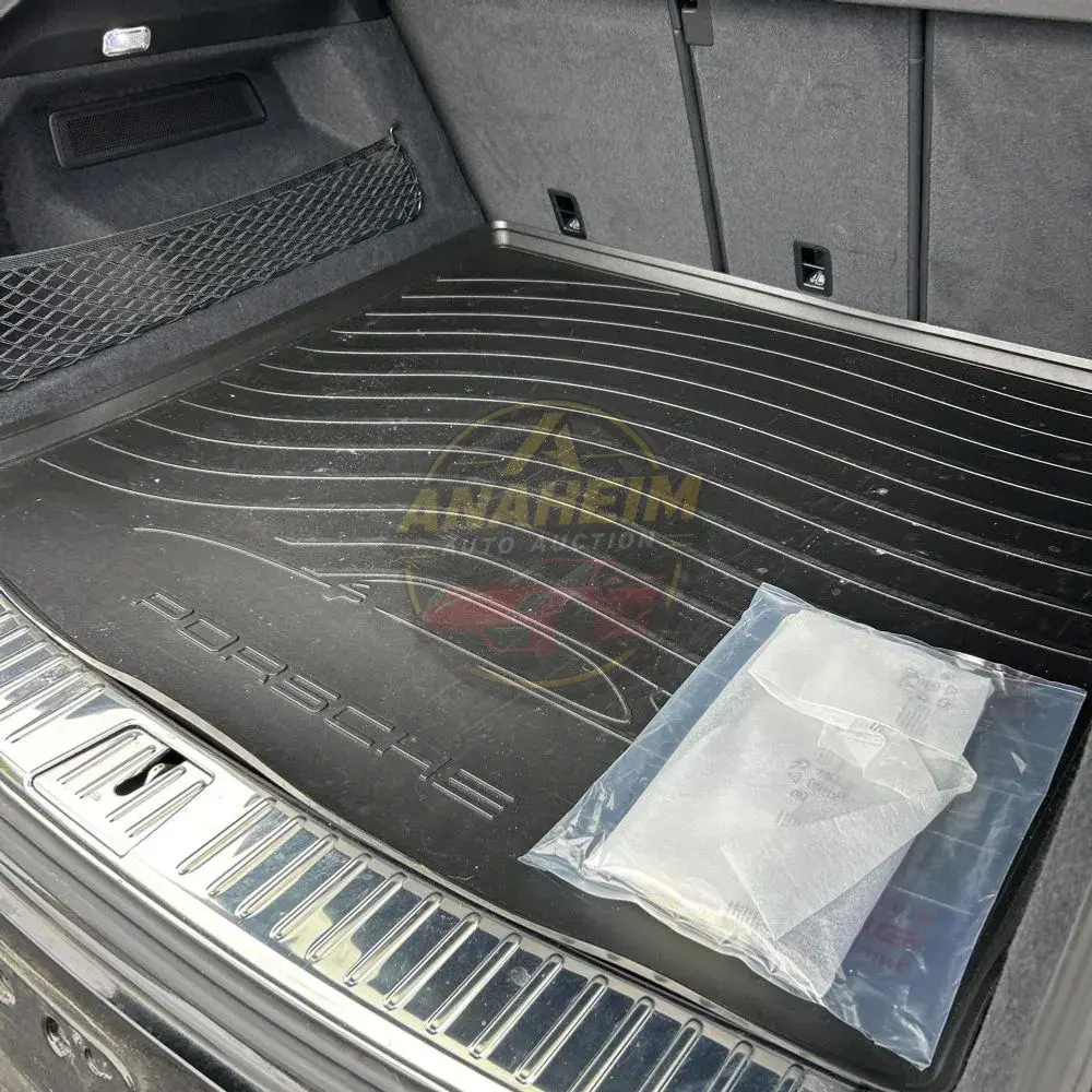 2024 Porsche Cayenne S Coupe