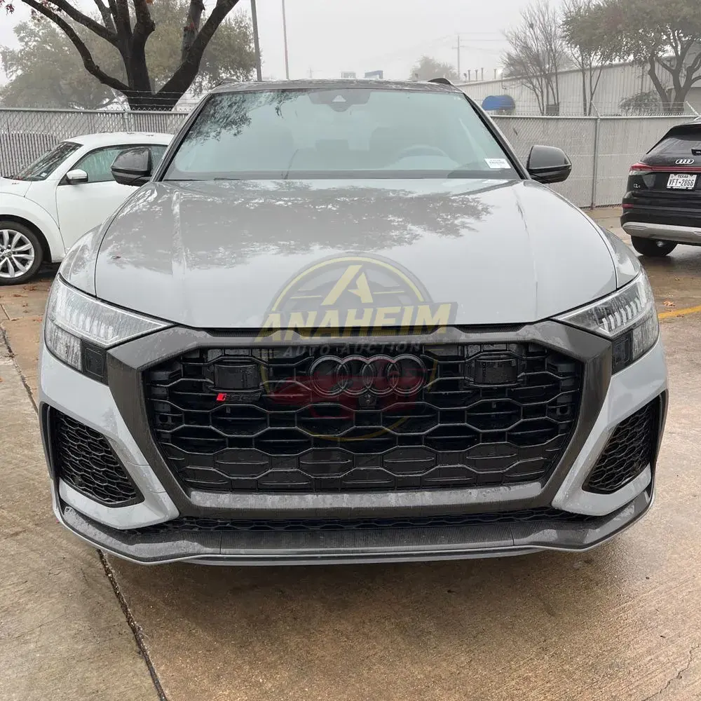 2024 Audi RS Q8 Base