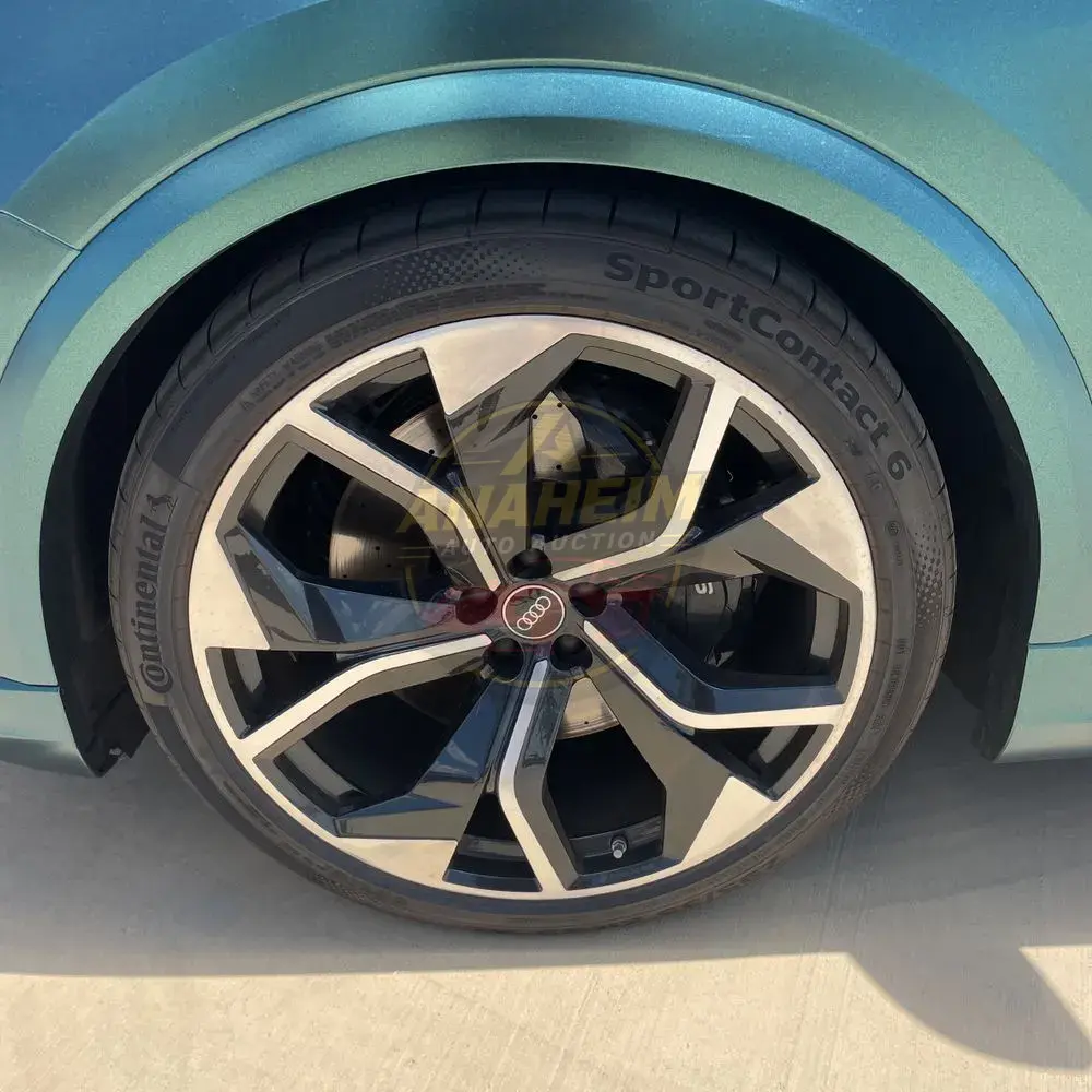 2023 Audi RS Q8