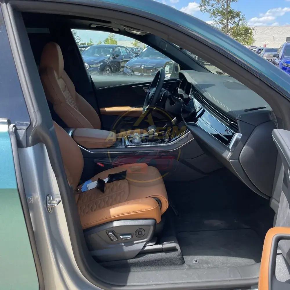 2023 Audi RS Q8