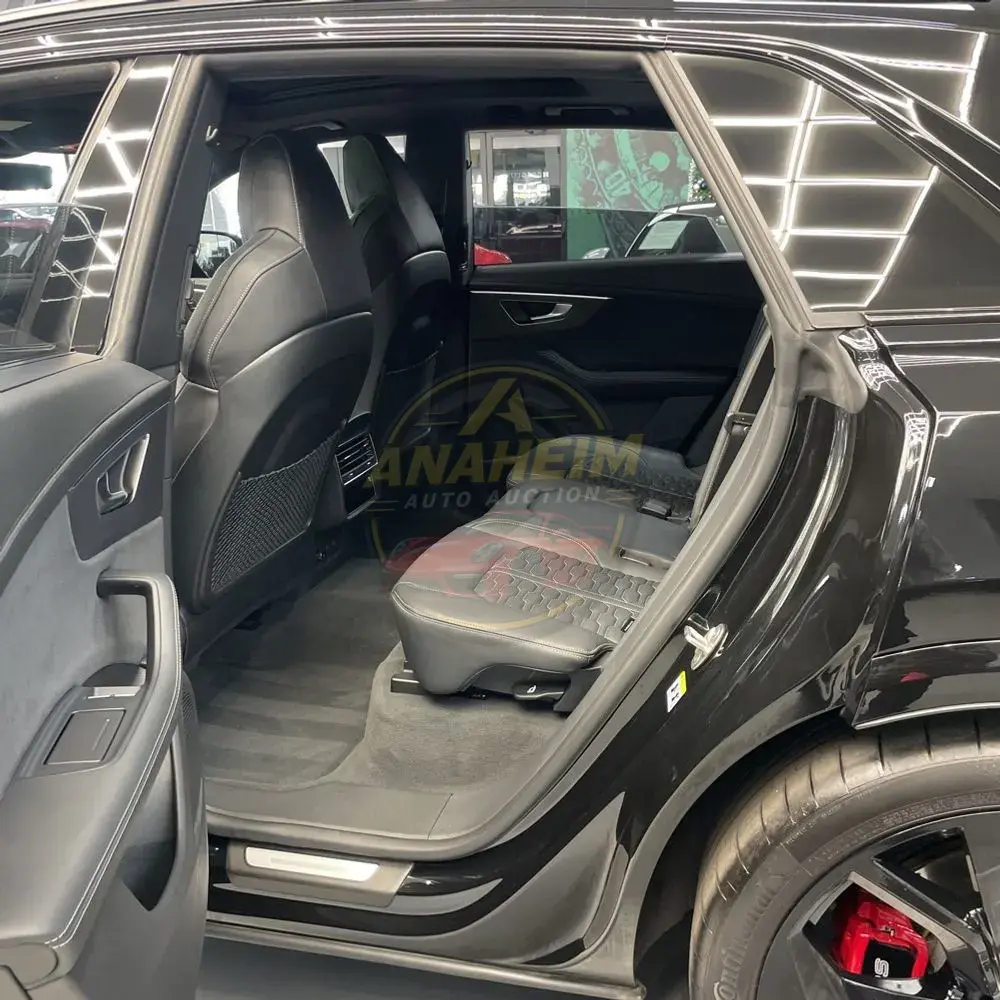2024 Audi RS Q8 Base