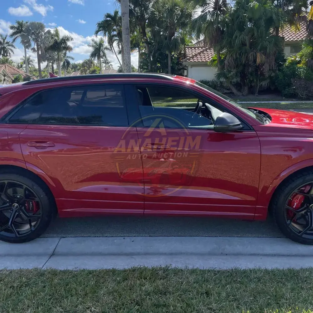 2025 Audi RS Q8 Performance