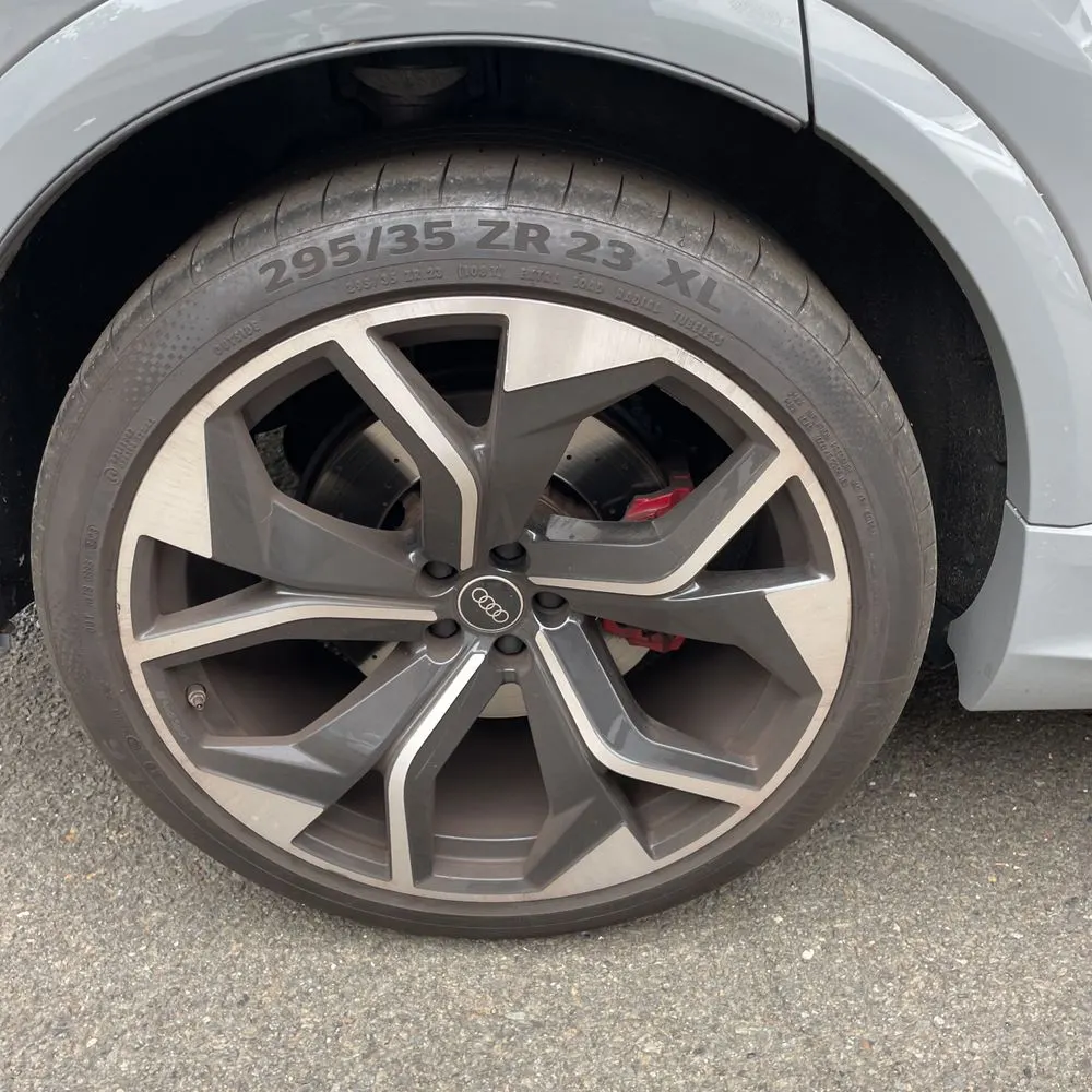 2024 Audi RS Q8 Base