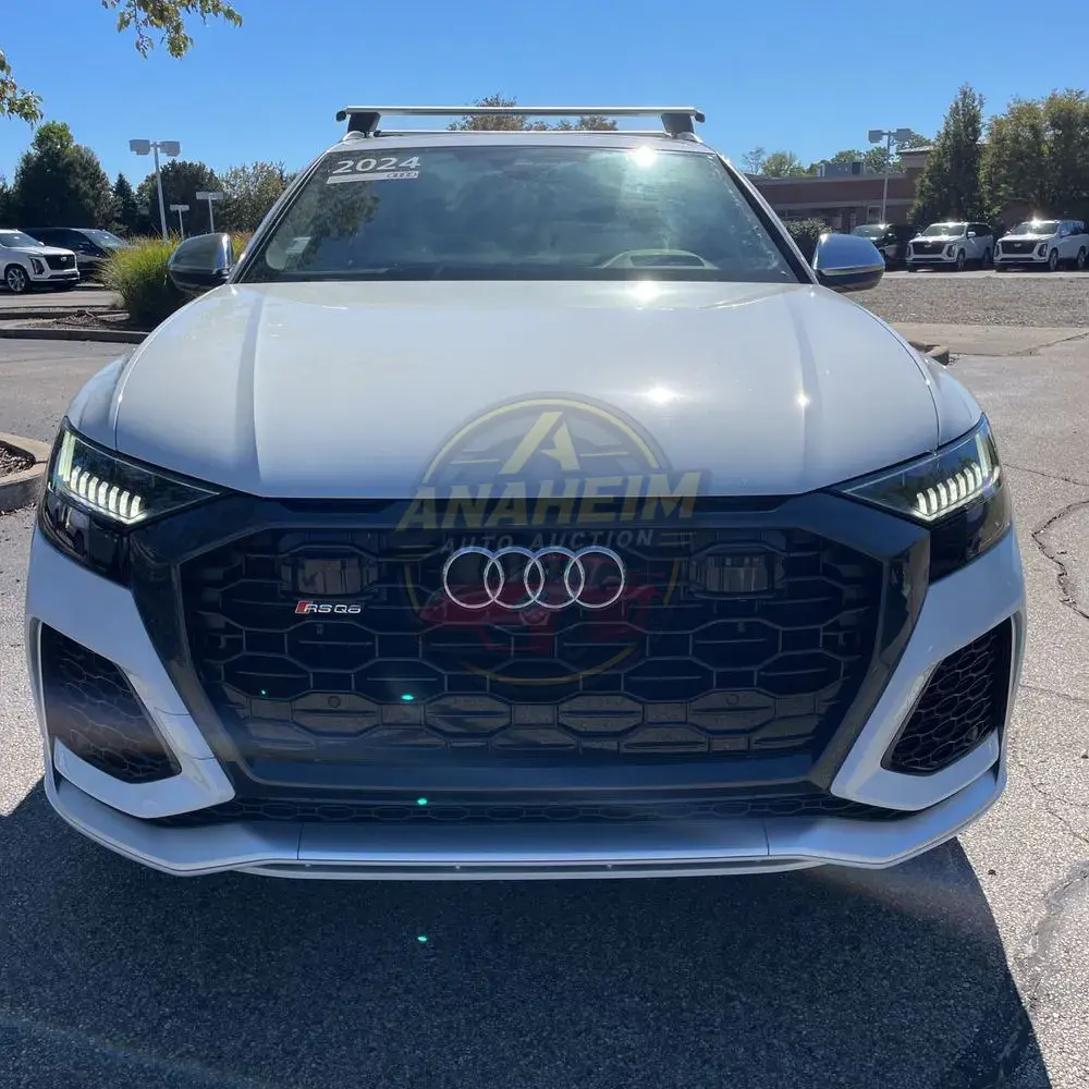2024 Audi RS Q8 Base