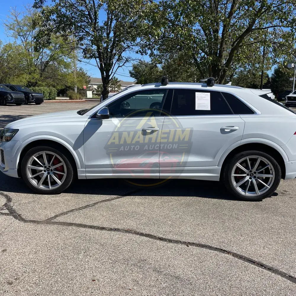 2024 Audi RS Q8 Base