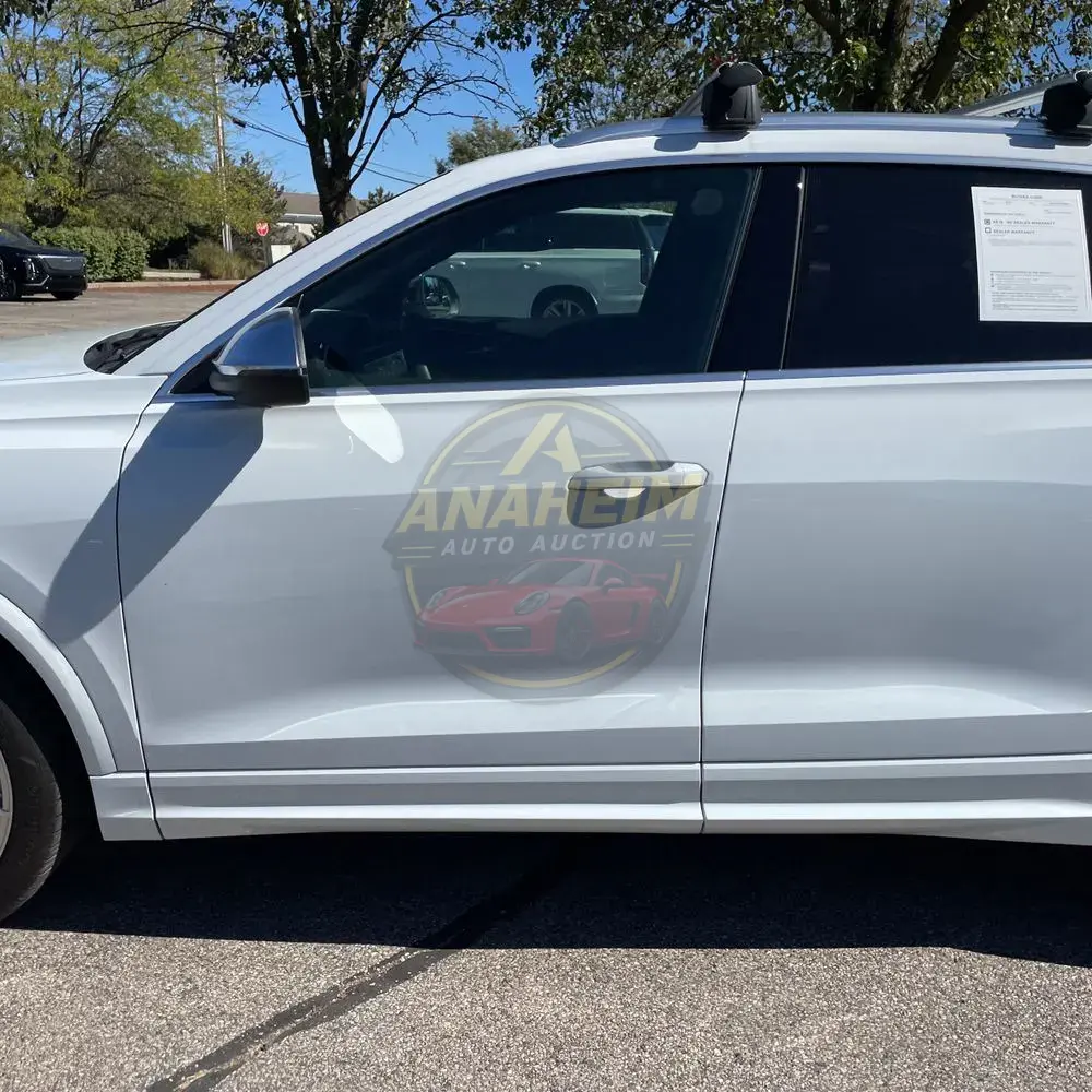 2024 Audi RS Q8 Base