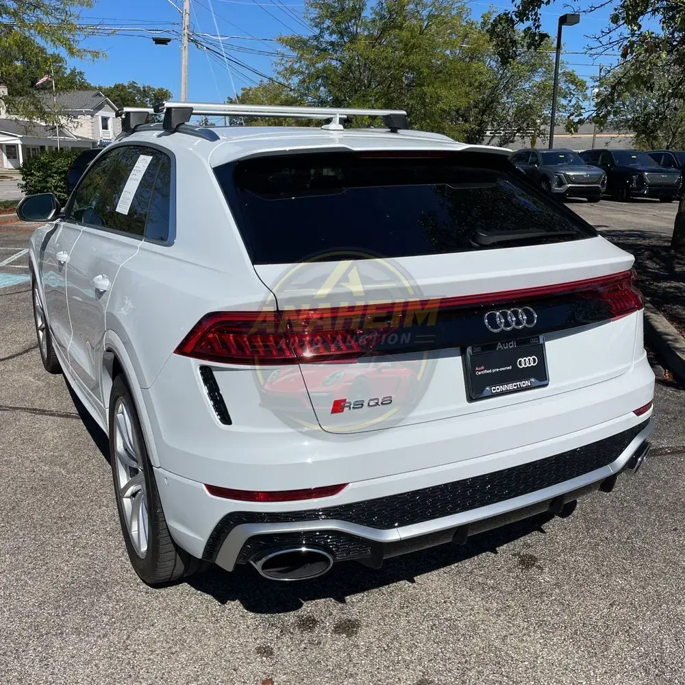 2024 Audi RS Q8 Base