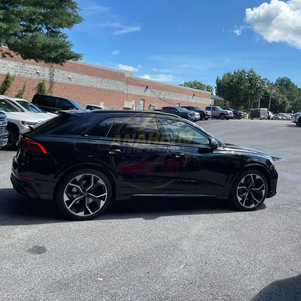 2023 Audi RS Q8