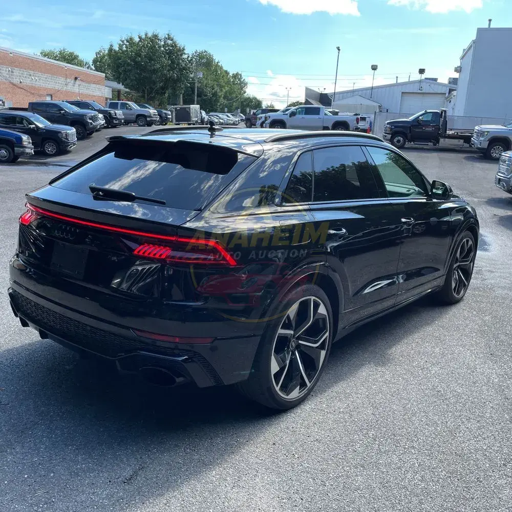 2023 Audi RS Q8